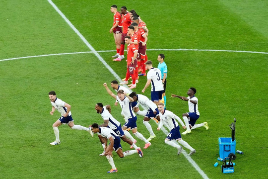 Xác định 4 đội vào bán kết Euro 2024