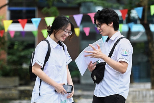 Top 100 thí sinh điểm cao nhất khối A02 năm 2024