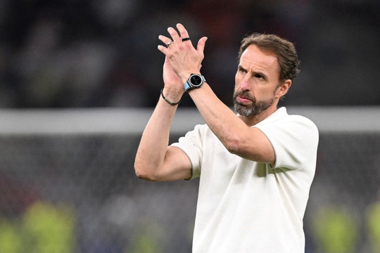 Chuyển nhượng trưa 19/7: Gareth Southgate sắp đến MU, PSG hỏi mua truyền nhân Drogba
