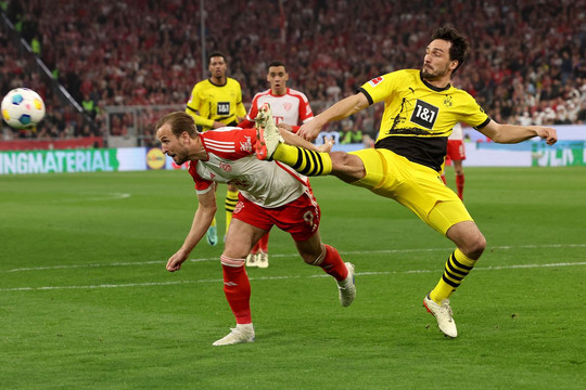 Mats Hummels gật đầu với Real