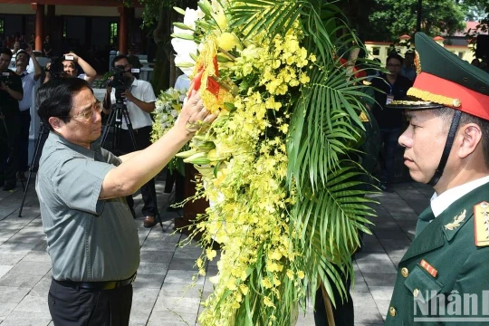 Tiếp tục quan tâm, chăm lo hơn nữa cho người có công với tất cả trách nhiệm và nghĩa tình sâu nặng