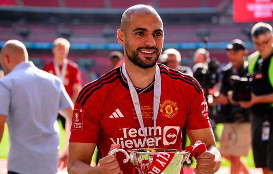Chuyển nhượng sáng 6/8: MU chốt ký Amrabat thay vì Ugarte. Đổi Felix lấy Julian Alvarez
