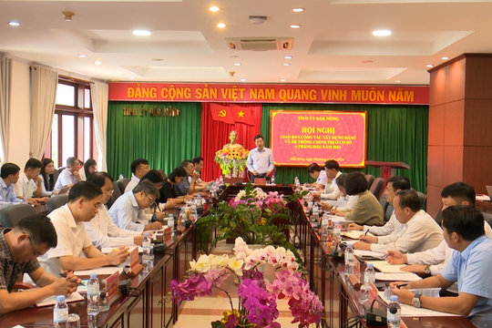 Tập trung lãnh đạo, chỉ đạo cho đại hội đảng các cấp