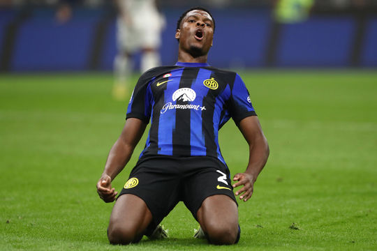 Chuyển nhượng tối 8/8: Dấu hiệu sao Inter muốn tới MU, Juventus vẫn chèo kéo Sancho