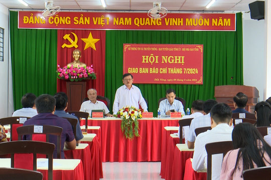 Hội nghị Giao ban báo chí tháng 7