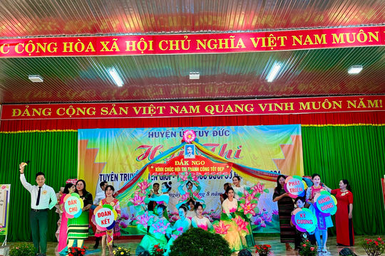 Huyện biên giới Đắk Nông tổ chức Hội thi tiến bước dưới cờ Đảng