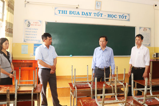 Bí thư Thành ủy Bảo Lộc kiểm tra công tác chuẩn bị năm học mới