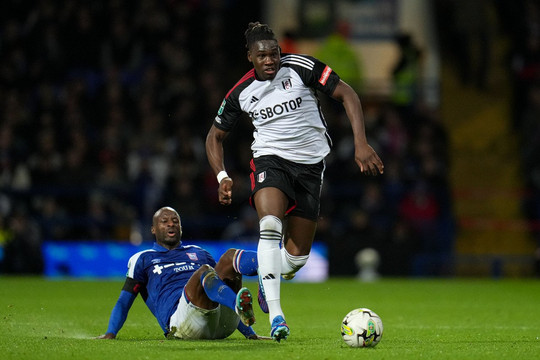 Nhận định, dự đoán Ipswich Town vs Fulham: Dội bom chủ nhà