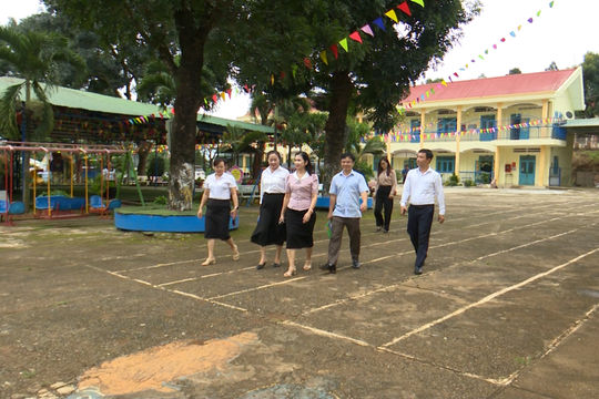 Kiểm tra công tác chuẩn bị năm học mới tại Đắk R’lấp