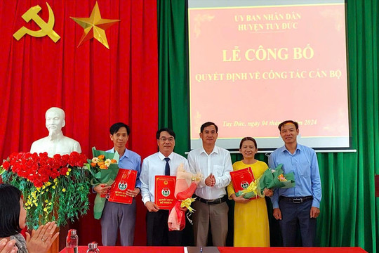 3 trường học ở huyện biên giới Đắk Nông có lãnh đạo mới