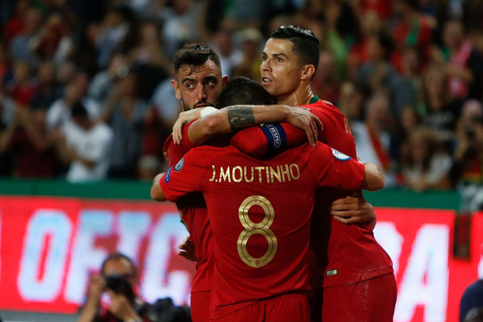 Nhận định, dự đoán Bồ Đào Nha vs Croatia: Ronaldo làm ông kẹ