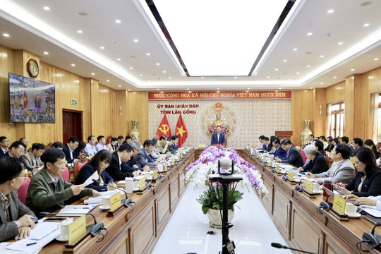 Chủ tịch UBND tỉnh Lâm Đồng Trần Hồng Thái chủ trì họp đánh giá tình hình kinh tế - xã hội