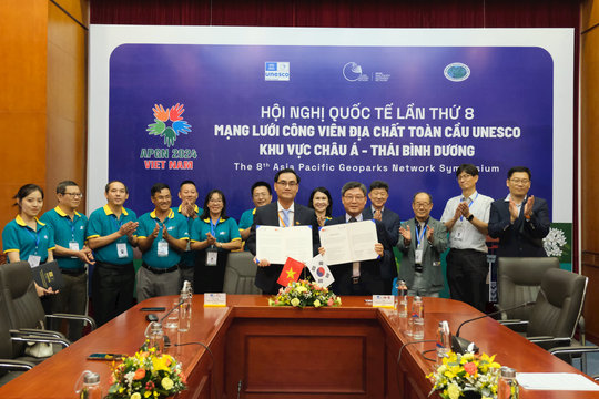 CVĐC toàn cầu UNESCO Đắk Nông và Jeju (Hàn Quốc) ký kết biên bản kết nghĩa