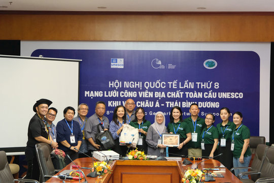 CVĐC toàn cầu UNESCO Đắk Nông gặp gỡ với CVĐC Sarawak (Malaysia)