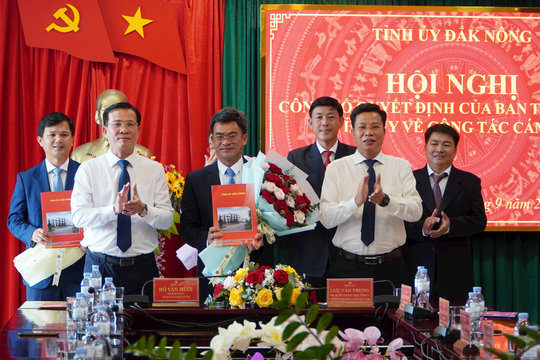 Đồng chí Hồ Xuân Hậu giữ chức vụ Chánh Văn phòng Tỉnh ủy Đắk Nông