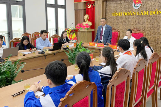 Đại biểu Quốc hội Lâm Đồng tập huấn chuẩn bị phiên họp giả định “Quốc hội với trẻ em” lần thứ II năm 2024