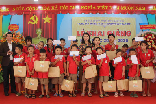 Khai giảng năm học mới tại trung tâm giáo dục đặc biệt ở Đắk Nông