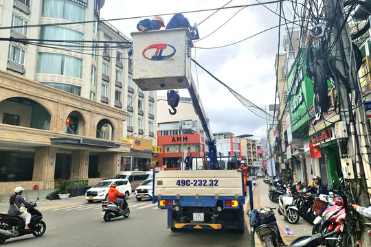 Ngầm hóa, chỉnh trang cáp viễn thông và truyền hình phục vụ Festival Hoa Đà Lạt 2024