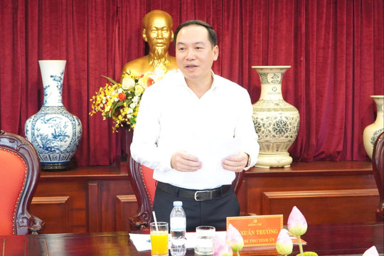 Đồng chí Hồ Xuân Trường gặp mặt Đoàn đại biểu dự Đại hội MTTQ Việt Nam lần thứ X