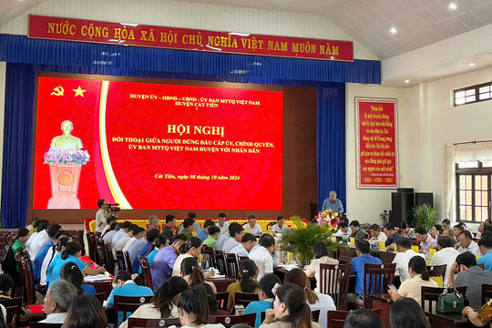 Cát Tiên: Đối thoại giữa người đứng đầu cấp uỷ, chính quyền, MTTQ với đại diện các tầng lớp Nhân dân