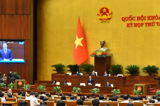 Thông cáo báo chí số 04, Kỳ họp thứ 8, Quốc hội khóa XV