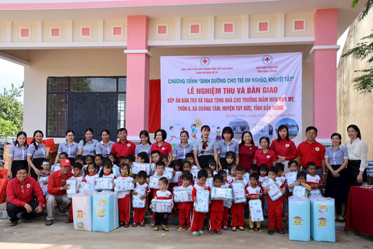 Học sinh huyện biên giới Đắk Nông được hỗ trợ bếp ăn bán trú