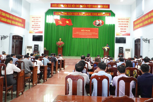 Cư Jút nghiên cứu, học tập các văn bản mới của Đảng