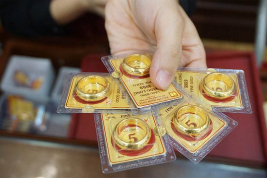 Giá vàng hôm nay 3/11/2024: Vàng nhẫn 9999 tiếp tục giảm nhẹ
