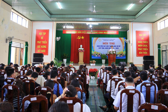 296 giáo viên cấp THCS Đắk Nông thi dạy giỏi
