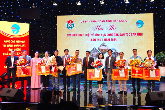 Gia Nghĩa đoạt giải nhất Hội thi tìm hiểu pháp luật về công tác dân tộc