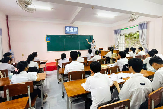 Trung tâm GDTX-NN, TH Đắk Nông chú trọng ứng dụng công nghệ thông tin