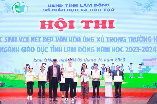 CHÀO MỪNG 42 NĂM NGÀY NHÀ GIÁO VIỆT NAM (20/11/1982 - 20/11/2024): Đạo nghĩa thầy - trò và thông điệp từ một hội thi
