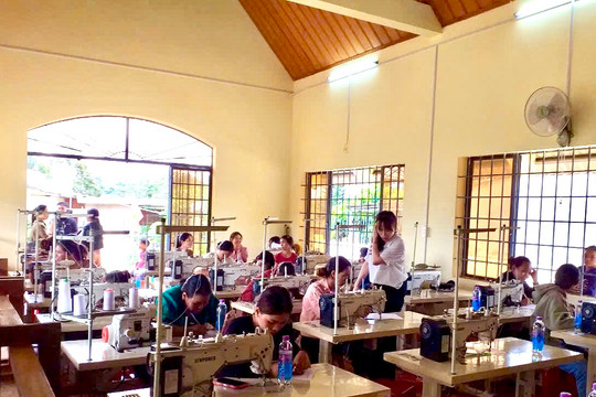 Trung tâm GDNN-GDTX Đắk Mil khắc phục khó khăn, hoàn thành tốt nhiệm vụ