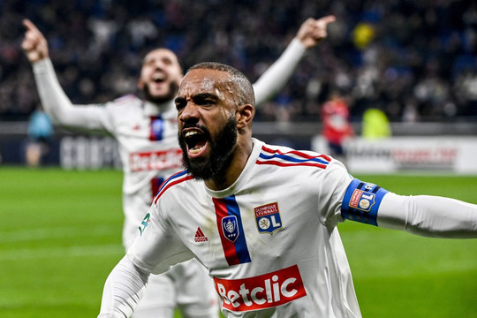 Real Madrid bất ngờ thèm khát Alexandre Lacazette