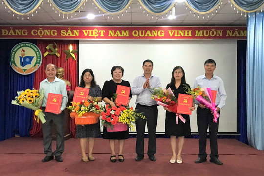 Nâng cấp 2 Chi bộ thành Đảng bộ cơ sở trực thuộc Thành ủy Bảo Lộc