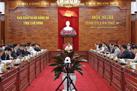 Hội nghị Tỉnh uỷ Lâm Đồng lần thứ 18