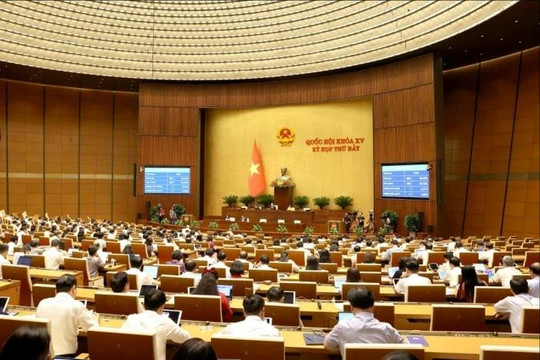 Ngày cuối cùng kỳ họp thứ 8: Quốc hội thông qua nhiều Nghị quyết và Luật quan trọng