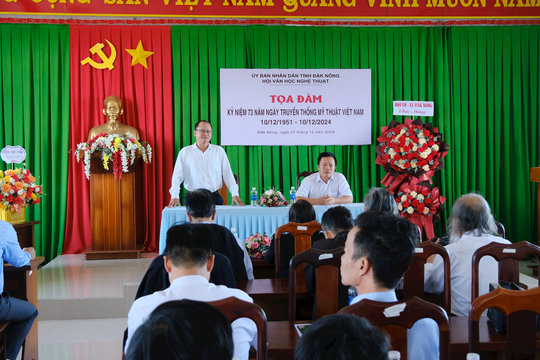 Đắk Nông gặp mặt, tọa đàm Ngày truyền thống Mỹ thuật Việt Nam