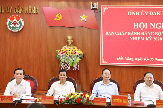27 ý kiến tại phiên thảo luận tổ, Hội nghị BCH Đảng bộ tỉnh Đắk Nông lần thứ 18