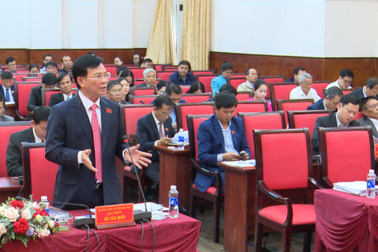 Đại biểu HĐND Đắk Nông thảo luận nhiều nội dung trọng tâm