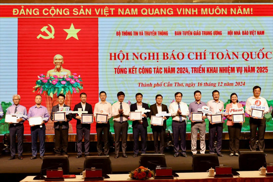28 cơ quan đạt xuất sắc về mức độ trưởng thành chuyển đổi số báo chí