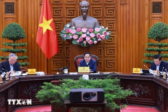 Thủ tướng Chính phủ: Sắp xếp tổ chức bộ máy, không để ai bị bỏ lại phía sau