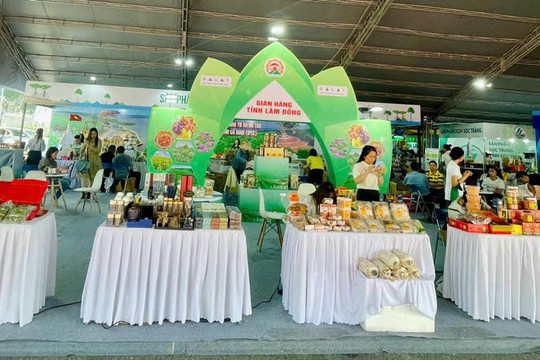 Lâm Đồng đảm bảo nguồn cung các mặt hàng nông sản vào thị trường TP Hồ Chí Minh phục vụ Tết Nguyên đán Ất Tỵ năm 2025