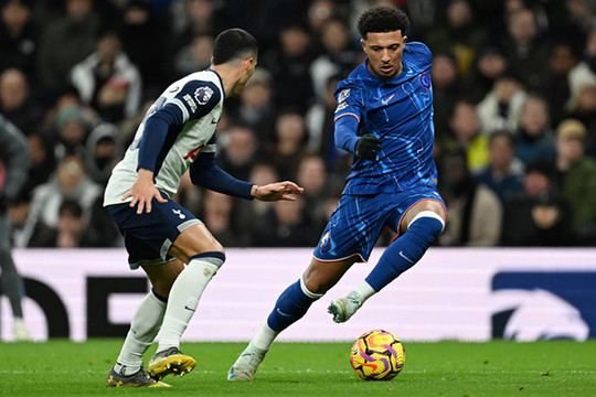 Chelsea đồng ý mua đứt Jadon Sancho từ MU