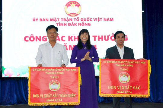 Ủy Ban MTTQ Việt Nam tỉnh Đắk Nông xây dựng 121 căn nhà cho người nghèo