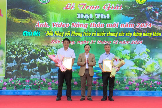 Tổng kết và trao giải Hội thi ảnh, video về xây dựng nông thôn mới