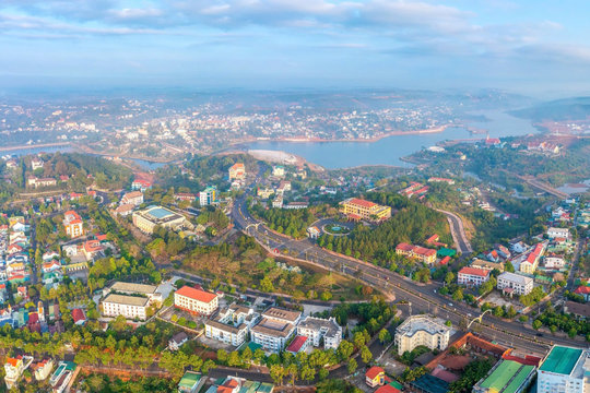 Tỷ lệ giải ngân đầu tư công của Đắk Nông đứng đầu Tây Nguyên