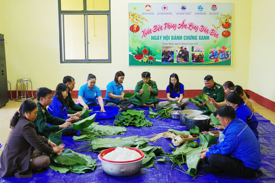 Bộ đội Biên phòng Đắk Song gắn bó, sẻ chia với Nhân dân