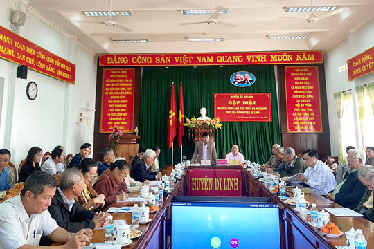 Di Linh gặp mặt các đồng chí nguyên lãnh đạo huyện qua các thời kỳ