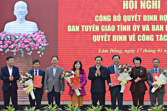 Công bố quyết định hợp nhất Ban Tuyên giáo và Ban Dân vận Tỉnh uỷ